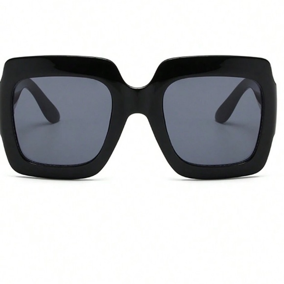 Bug Eye Oversized Square Sunglasses main image 5